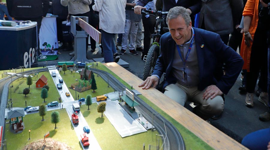 Red Movilidad realiza charlas educativas sobre el transporte público