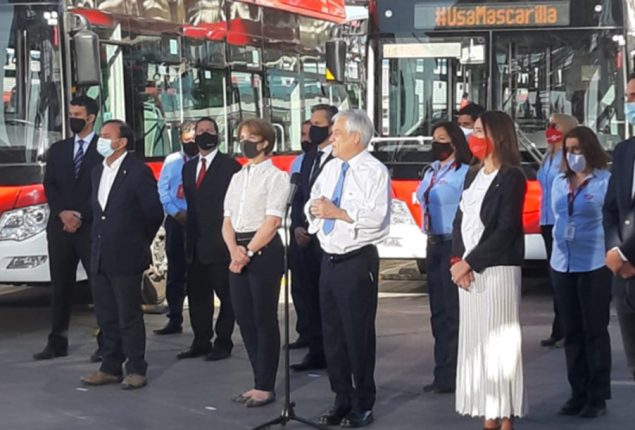 President Piñera launches the el Conquistador electroterminal, the largest of its kind in the country and that will supply Red buses in the Metropolitan Region