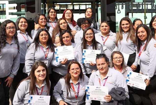 Red Movilidad consolidates the participation of women drivers in public transport with new graduates in Puente Alto