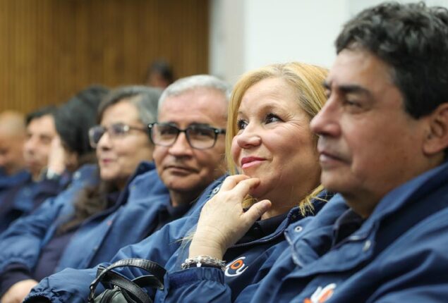 Red Movilidad incorpora a personas mayores de 50 años como nuevos conductores